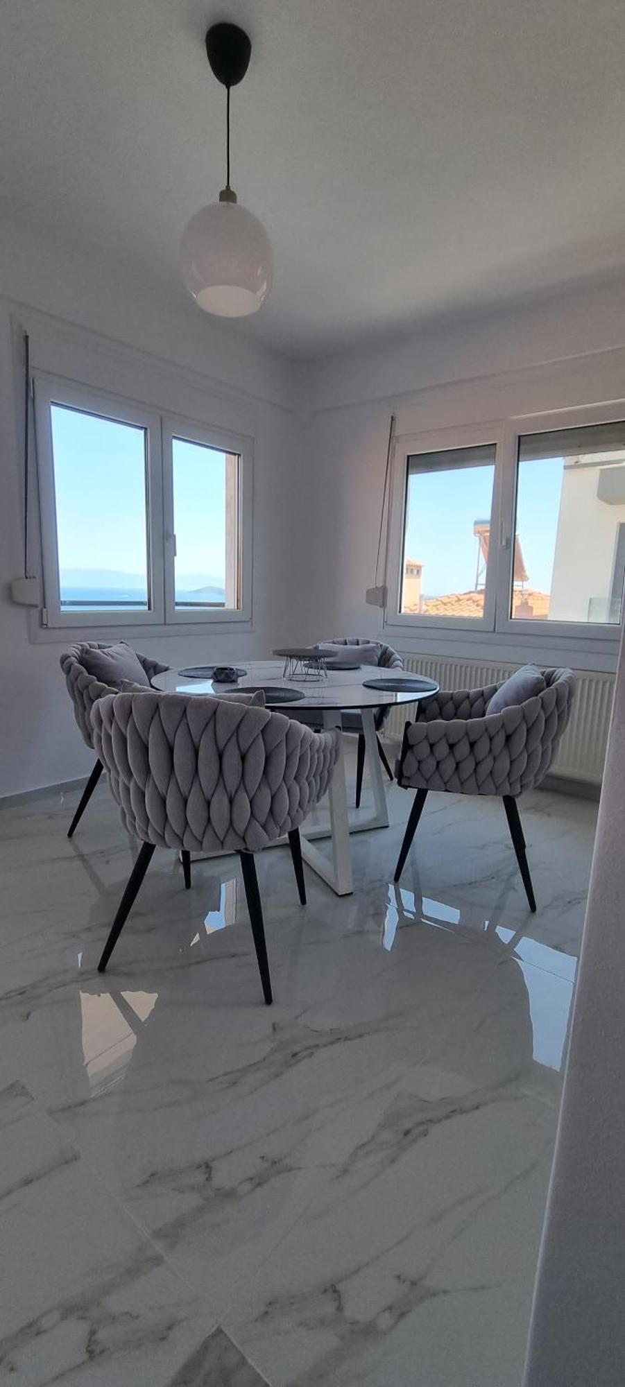 Ellis-Suites Nea Peramos Kavala Екстериор снимка