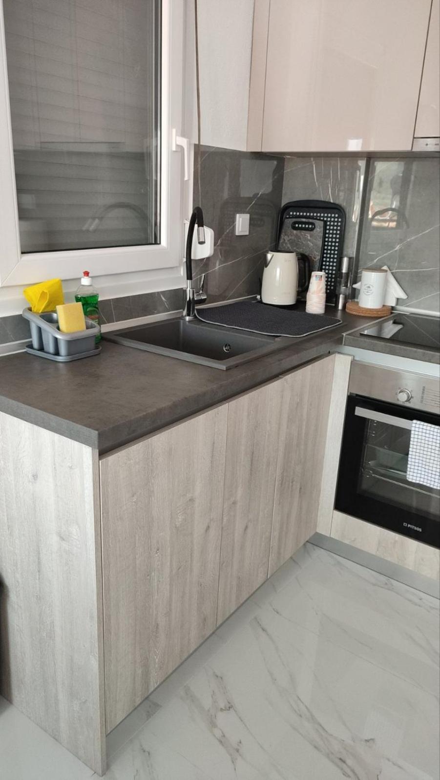 Ellis-Suites Nea Peramos Kavala Екстериор снимка